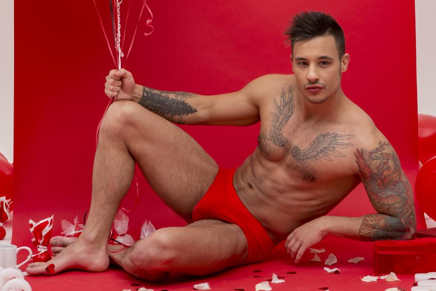 AYO COOPER VALENTIN DAY   150 Photos